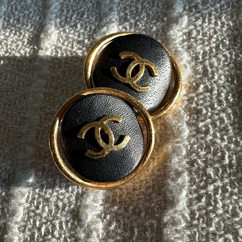 Vintage CHANEL Earrings - Black Leather and Gold